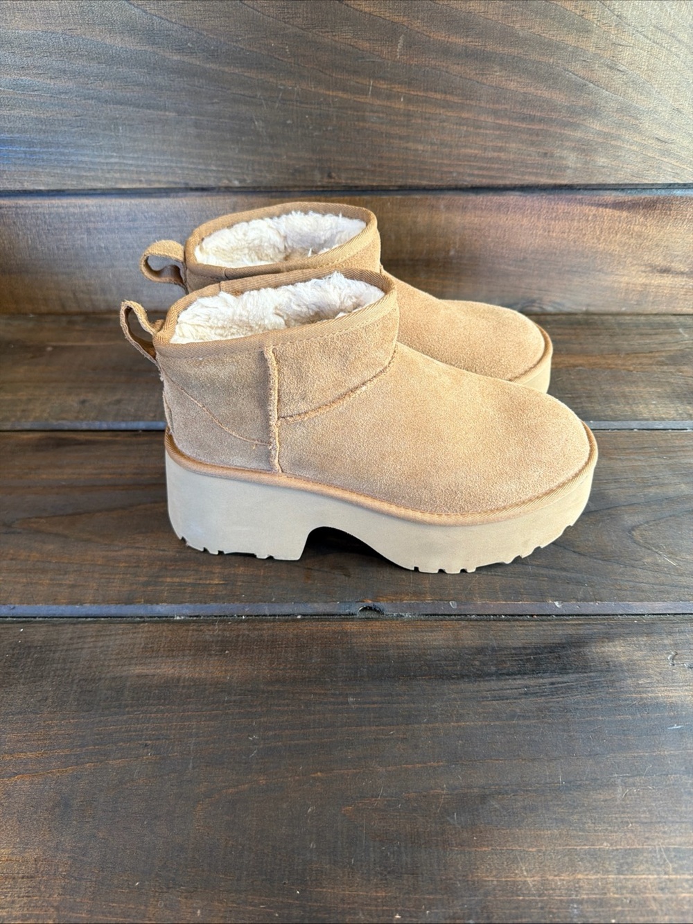 UGG Classic Ultra Mini New Heights Chestnut Brown Suede Chunky Boots Women Sz 9